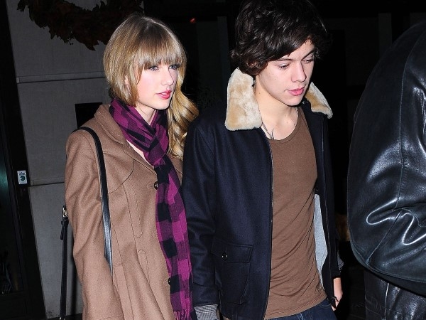 
	
	Taylor Swift và Harry Styles